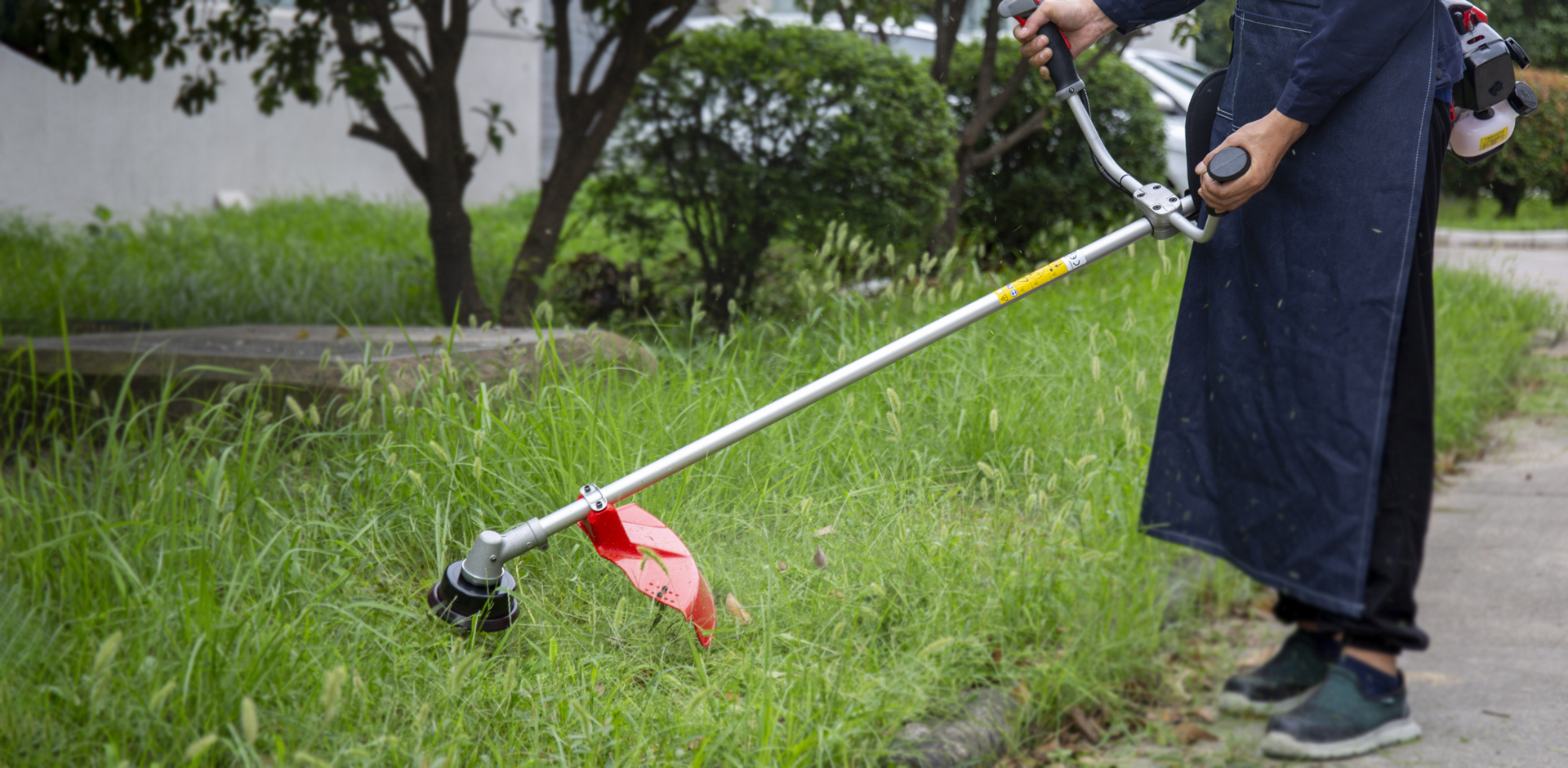 Konečný sprievodca výberom a údržbou profesionálnych záhradných nástrojov